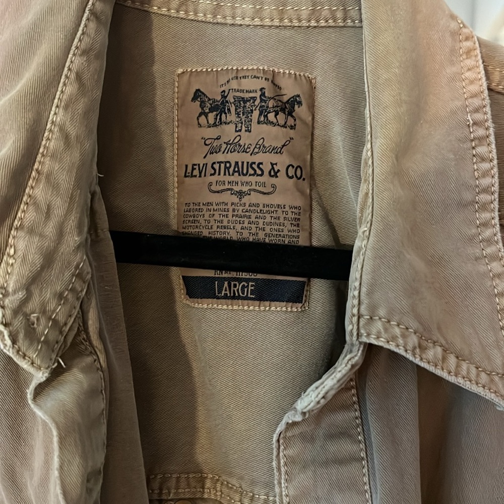 Levi Canvas Buttondown